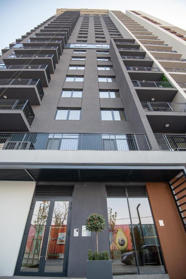 Waterfront Apartment Belgrade