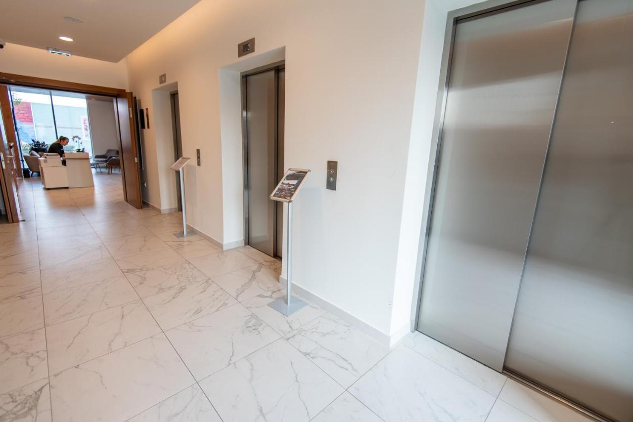 Waterfront Apartment Belgrade